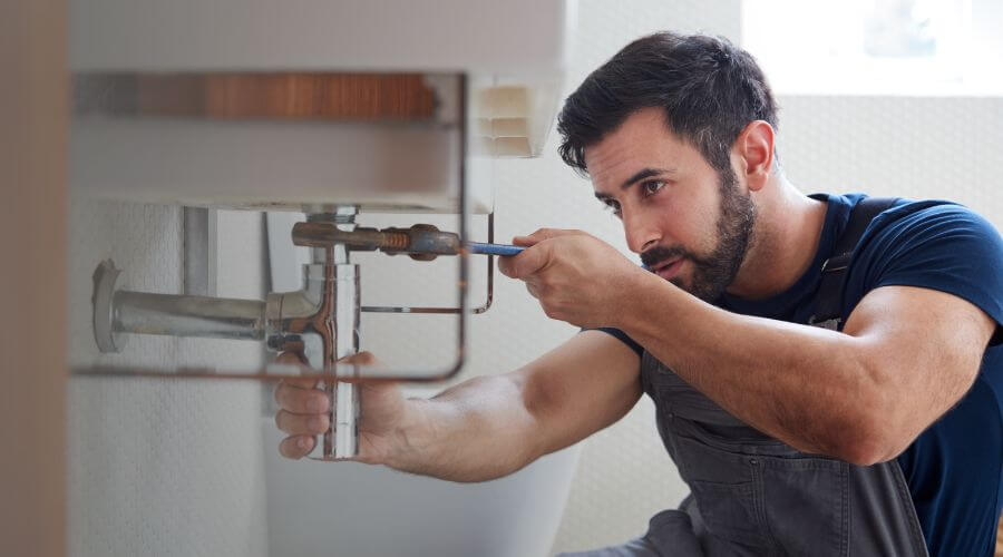 Tankless water heater installation in Chataignier, LA